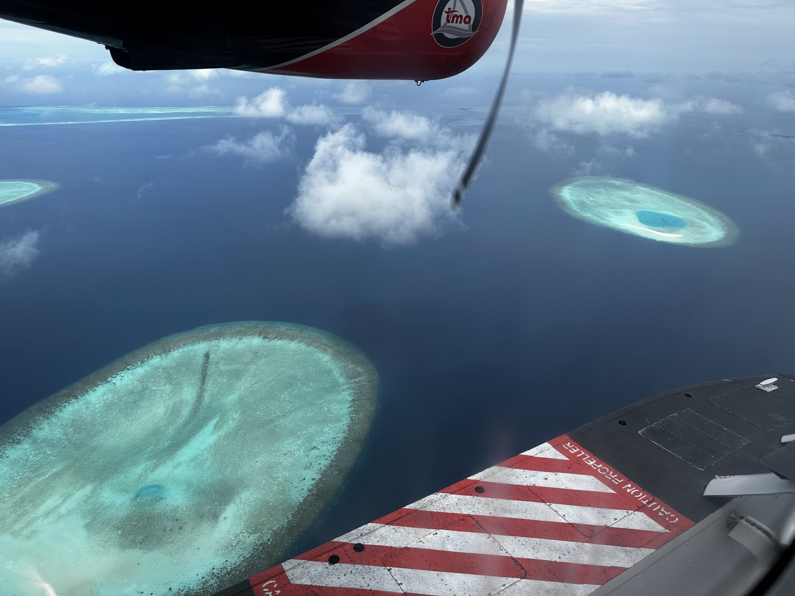 空からの絶景
絶景
離島
水上飛行機