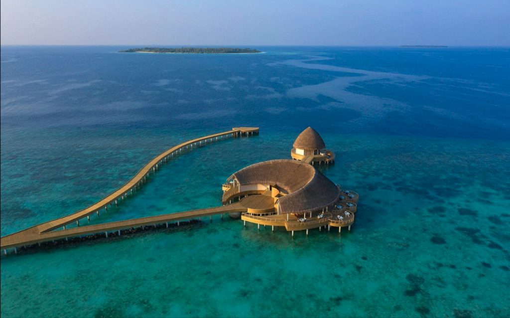 Emerald Faarufushi Resort & Spa